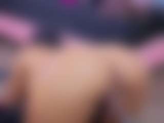 Chlooee's Live Sex Cam Show