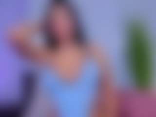 Chlooee's Live Sex Cam Show