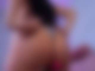 Chlooee's Live Sex Cam Show