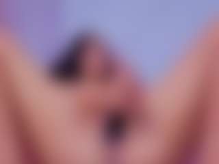 Chlooee's Live Sex Cam Show