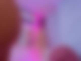 Chlooee's Live Sex Cam Show