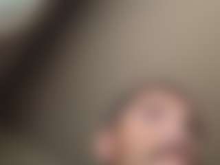 eddiebpnp13's Live Sex Cam Show