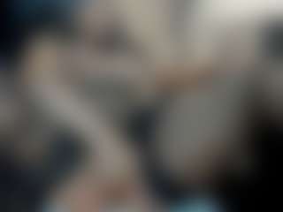 Live cam show with Claire95 - Petite MILF on liverealitysex.com