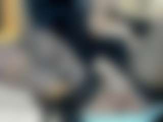 Live cam show with Claire95 - Bedroom Toys on Dare Cams
