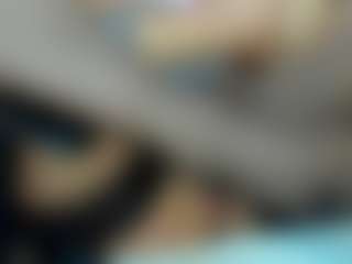 Claire95's Live Sex Cam Show