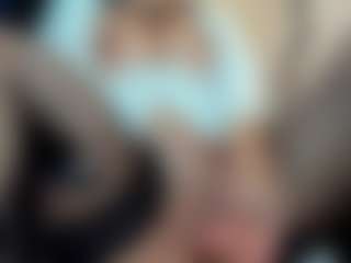 Claire95's Live Sex Cam Show