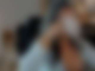 Claire95 MILF webcam performer live streaming