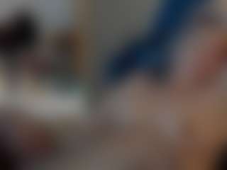 Live cam show with Claire95 - Petite on slutload