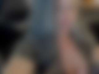 Claire95's Live Sex Cam Show