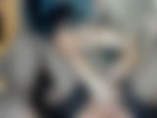 Claire95 MILF webcam performer live streaming