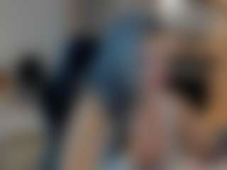 Live cam show with Claire95 - Asian Granny on Camsoda