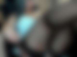 Live cam show with Claire95 - Blonde Hair Petite on xxxlivecams.org