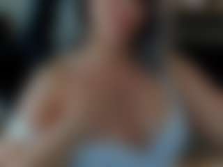 Live cam show with Claire95 - Asian Lovense on StripNow