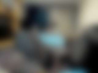 Live cam show with Claire95 - Bedroom Asian on chickslive.net