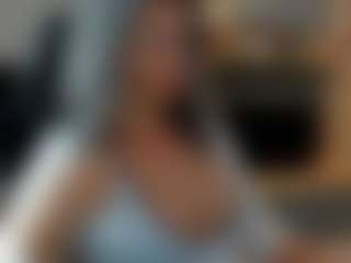 Live cam show with Claire95 - Smoking on Camsoda