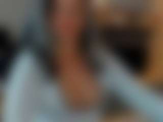 Live cam show with Claire95 - Blonde Hair MILF on Lustler