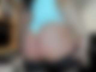 Claire95's Live Sex Cam Show