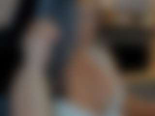 Claire95's Live Sex Cam Show
