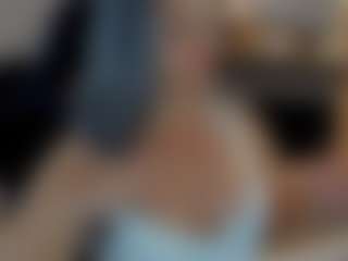 Claire95's Live Sex Cam Show