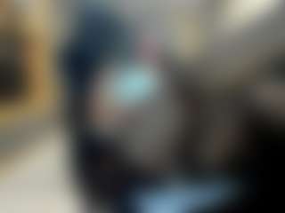 Claire95 MILF webcam performer live streaming