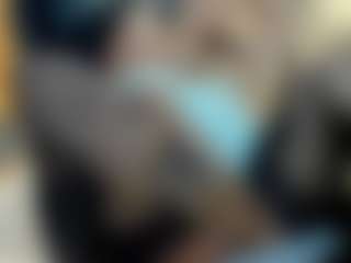Live cam show with Claire95 - Asian MILF on friskycurves.com