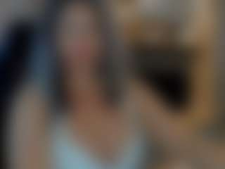 Live cam show with Claire95 - Bikini on camgirlchat.live