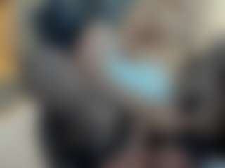 Claire95 MILF webcam performer live streaming