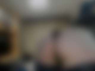Live cam show with Claire95 - Blonde Hair Amateur on Camsoda