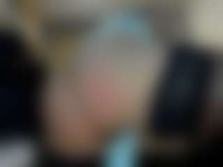 Claire95's Live Sex Cam Show