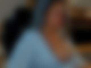 Claire95's Live Sex Cam Show