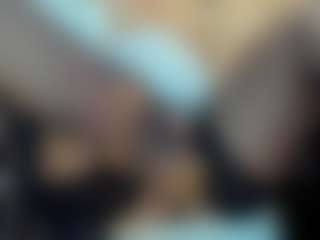 Claire95's Live Sex Cam Show