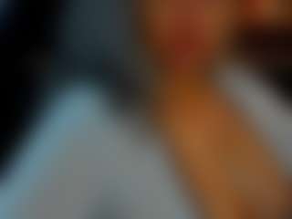 Claire95's Live Sex Cam Show