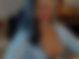 Claire95's Live Sex Cam Show