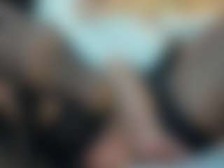 Claire95's Live Sex Cam Show