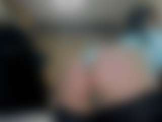 Claire95's Live Sex Cam Show