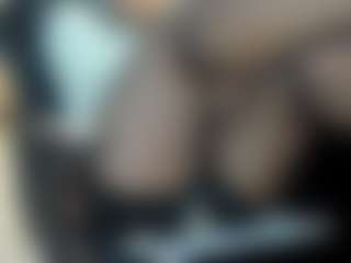 Claire95's Live Sex Cam Show