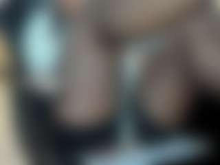 Claire95's Live Sex Cam Show