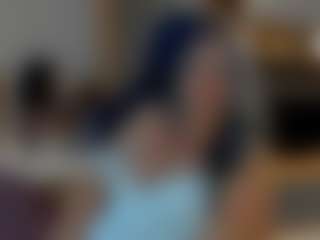 Claire95 MILF webcam performer live streaming