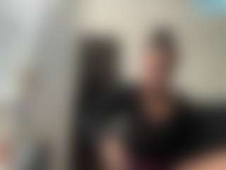 Live cam show with DelightfulDark - Living Room on Uber Horny