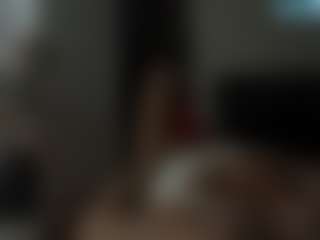 Live cam show with DelightfulDark - Living Room on Soda Cam