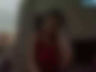 Live cam show with DelightfulDark - Living Room on luckytryst.com