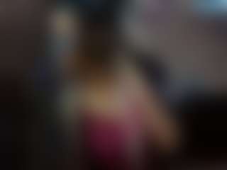 Live cam show with DelightfulDark - Living Room on slutload