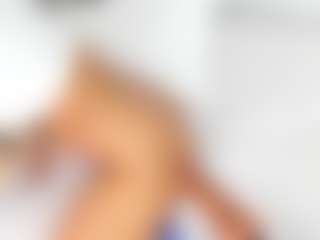 Live cam show with Diana - Spank on Pornisteam.com