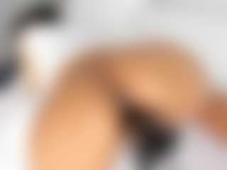 Diana's Live Sex Cam Show