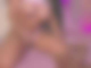 Live cam show with Sarahgrey18 - Indian on testsause.com | colombia