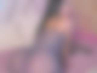 Live cam show with Sarahgrey18 - Young Adult on Hubzter Live