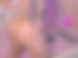 Sarahgrey18's Live Sex Cam Show
