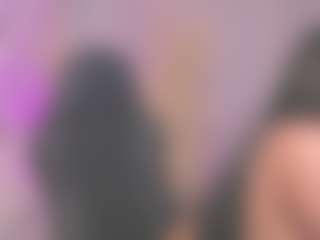 Live cam show with Sarahgrey18 - Thong on Camsoda