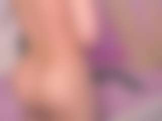 Live cam show with Sarahgrey18 - Latina on Camsoda | colombia