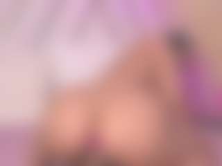 Live cam show with Sarahgrey18 - Teen (18+) on madthumbs